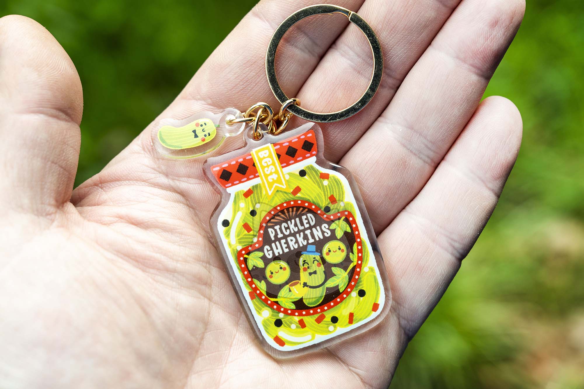 pickled gherkins keychain